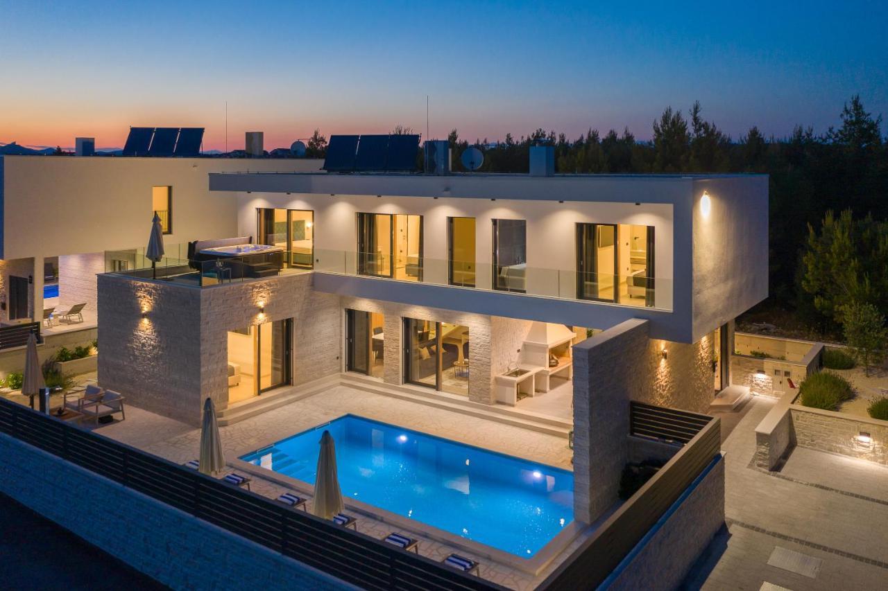 Villa Dm Водице Экстерьер фото